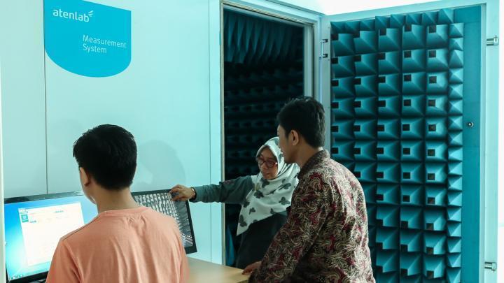 Laboratorium Antena dan Propagasi Gelombang